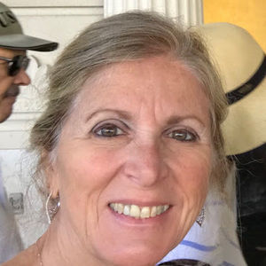 Meet your Posher, Debbie